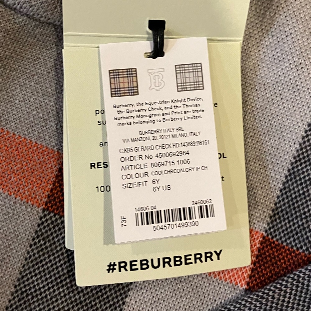 NWT- Burberry Zip-Up Hoodie 6Y - Picture 5 of 11